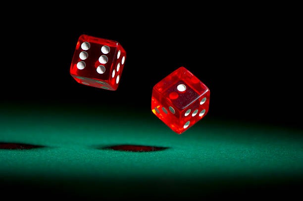 CQ9 bonus feature activation showing free spins and prize multipliers in action